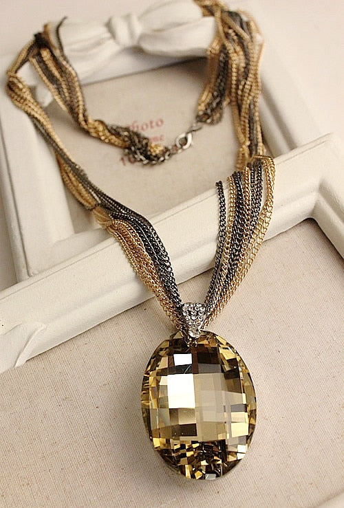 Vintage Gold/Black Crystal Necklace